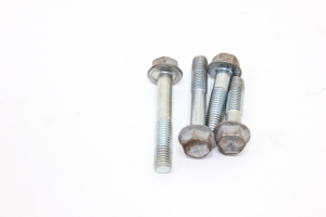 Parafuso Suporte Tensor Correia Jg Hilux Sw4 05/11 Usado (795)