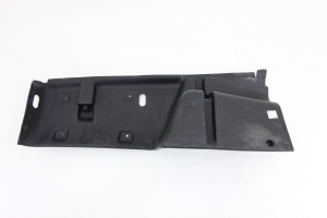 Acabamento Protetor Lateral Caçamba Le Triton Hpe 08/15 Usado (572)