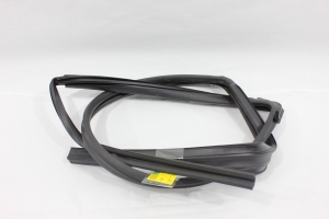 Canaleta Vidro Porta Diant Le Hilux Sw4 16/20 Usado (595)