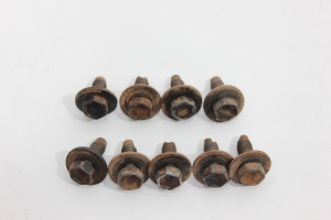 Parafuso Protetor Carter Jg Hilux 05/15 Usado (356)
