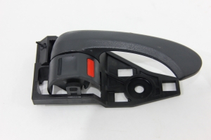 Maçaneta Int. Traseira  Ld Rav4 05/11 Usado (628)