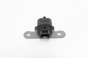 Sensor Air Bag Triton Hpe 08/15 Usado (225)