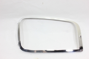 Moldura (Aro) Farol Cromada Mb Axor 1933/2035/2036/2040/2041/2044/2533 Ld