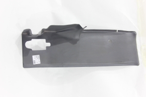Acabamento Coluna Traseira Le Hilux Sr 02/04 Usado (504)