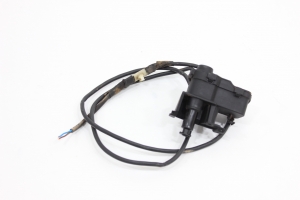 Trava Portinhola Tanque Combustível Amarok 10/16 Usado (699)
