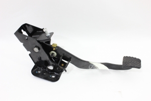Pedal Embreagem com Suporte Tucson 05/15 Usado (692)
