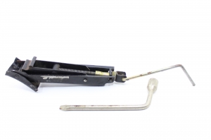 Macaco com Chave Roda Courier 96/13 Usado (227)