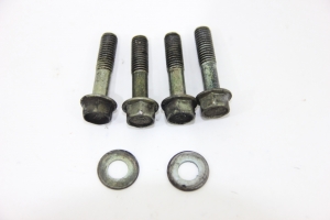 Parafuso Suporte Resfriador Turbina Jg Pajero Full 01/07 Usado (784)