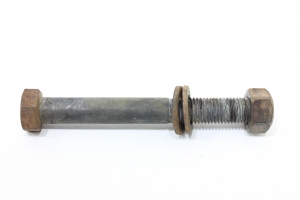 Parafuso Feixe Mola Dianteiro Vw 8-150 05/12 Usado (229)
