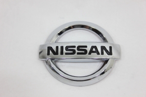 Emblema 'Nissan' Tampa Tras Kicks 17/21 Aplicavel Tampa Traseira Frontier 08/16 Plast Padrão Original