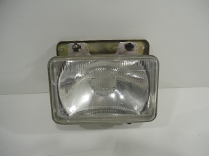 Farol Mb 1218/1418/1618 Bicudo Luz Alta Iam Usado