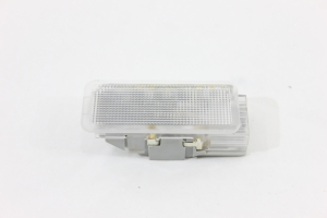 Lanterna Iluminação Int Porta Mala Peugeot 2008 Griffe 15/20 Usado (104)