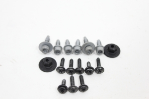 Parafuso Plásticos Internos Jg Jeep Renegade 15/22 Usado (186)