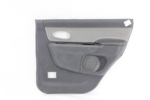 Forro Porta Tras Ld Mitsubishi Pajero Sport 2006-2011 Usado (879)