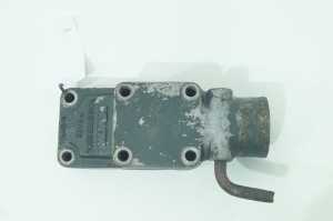 Carcaça Válvula Termostática Vw 8-140 93/99 Usado (511)