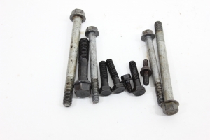 Parafuso Sobras Componetes Motor Jg S10 95/00 Usado (500)
