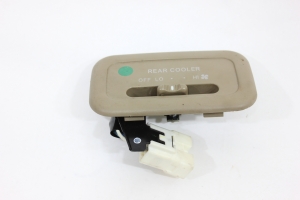 Comando Ar Tras Console Central Hilux Sw4 05/11 Usado (373)
