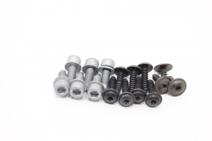Parafuso Plásticos Internos Jg Jeep Renegade 15/22 Usado (057)