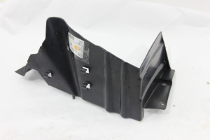 Defletor Inferior Radiador Le S10 95/11 Usado (928)
