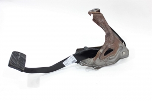 Pedal Freio com Suporte Hrv 16/20 Usado (757)