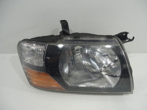 Farol Pajero Full 01/07 Ld Pisca Ambar com Detalhes Riscado Na Lente e No Suporte Quebrado Usado