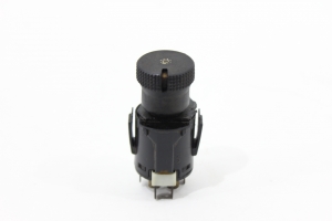 Botão Farol D-20 85/92 Usado (775)