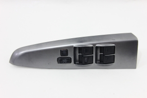 Botão Comando Vidro Elé Diant Le Hilux  3.0 05/15 Usado (910)