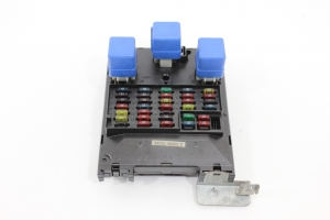 Caixa Fusível Painel 3.3 V6 Gasolina Pathifinder Se 98/04 Usado (912)