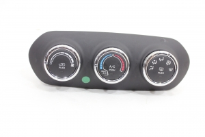 Comando Ar Condicionado Jeep Renegade 15/22 Usado (883)