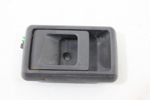 Maçaneta Interna Porta Tras Ld Hilux 96/04 Usado (290)