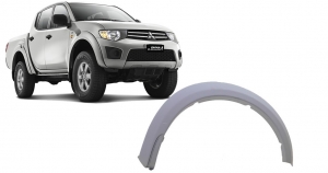 Alargador Paralama L200 Triton Hpe 13/16 Pajero Dakar 09/16 Ld