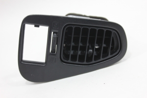 Difusor Lateral Painel Le Pathifinder Se 98/04 Usado (751)