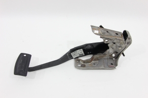 Pedal Freio com Suporte Outlander 2013/2016 Usado (384)