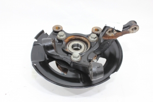 Montante Cubo Espelho Roda Diant Ld Tracker 20/23 Usado (143)