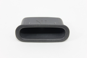 Puxador Int Forro Porta Tras Ld L200 Sport 04/11 Usado (291)