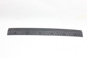 Pisante Central Para-choque  Diant Vw Constellation 08/21 Usado (543)