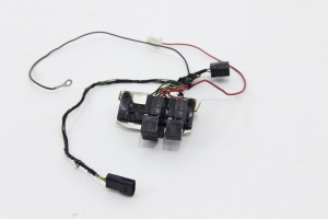 Caixa Relê Triton Hpe 08/15 Usado (617)
