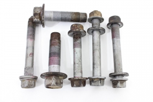 Parafuso Suspensão Tras Ld Jg Rav4 06/11 Usado (140)
