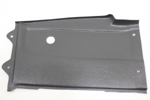 Acabamento Sup Tras Coluna Int L200 99/05 Le Original Mr732175
