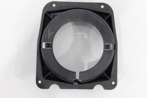 Suporte Alto Falante Porta Tras Ld Pajero Sport 98/05 Usado (696)