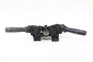 Chave Seta e Limpador Hilux 05/11 Usado (051)
