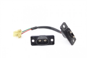 Batente Trava Interruptor Porta Lateral Ld Carnival 98/01 Usado (107)