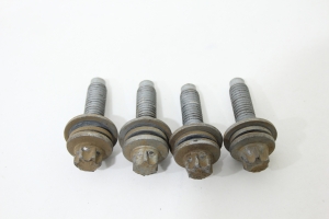 Parafuso Suporte Barra Tirante Tras Ld Jg Jeep Renegade 15/22 Usado (177)