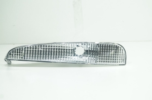 Lanterna Dianteira Mb Axor  Le
