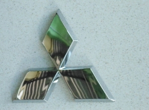 Emblema Tampa Tras L200 Outdoor/Sport/Hpe Grade 04/12 Pajero Tr4 02/06 Aluminio