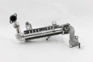 Radiador Resfriador Válvula Egr Hilux  3.0 05/15 Usado (634)