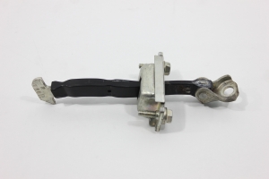 Limitador Porta Traseira Le Hilux Sw4 16/20 Usado (571)
