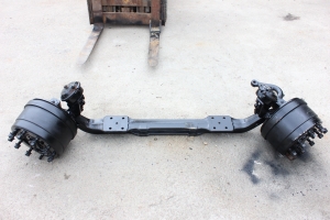 Eixo Diant com Cubos e Cuicas Vw 15-180 08/12 Usado (816)