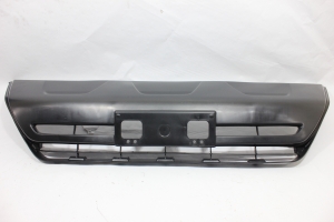 Grade Para-choque  Central Hilux Sw4 21/23