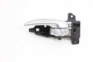 Maçaneta Int Porta Tras Le Jeep Renegade 15/22 Usado (808)